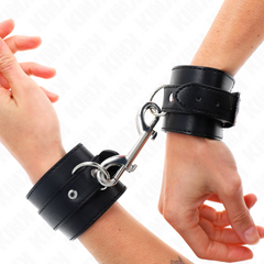 KINK - WRIST RESTRAINTS - SINGLE RIVET ROW AND LARGE BLACK ADJUSTABLE BUCKLE 17-28 CM X 5 CM